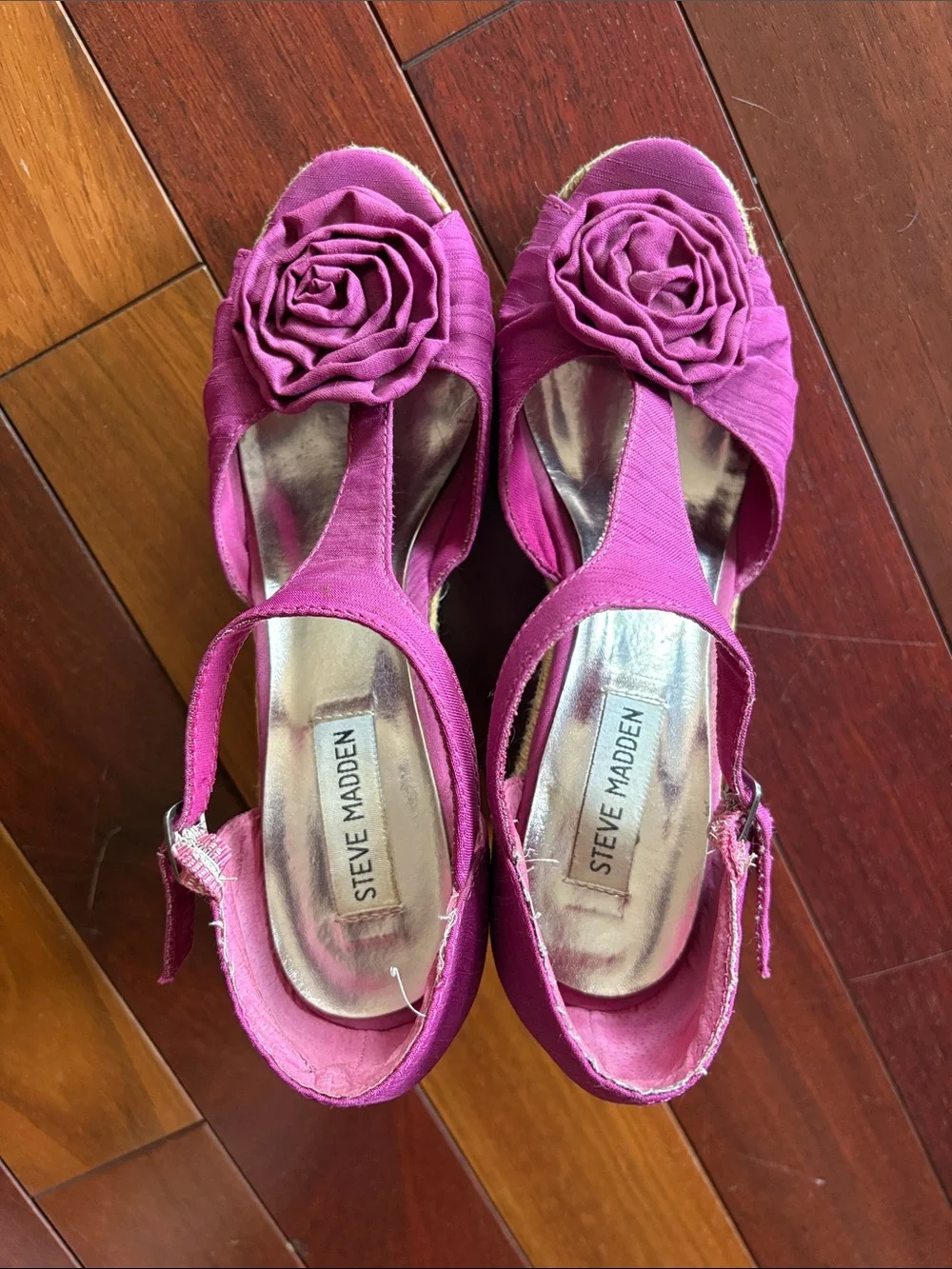 Steve Madden Fuchsia Floral Wedge Sandals